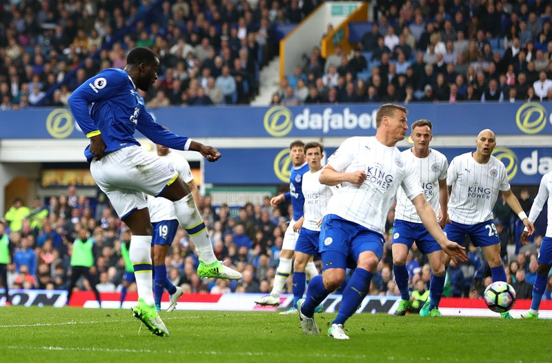 Kéo Leicester về mặt đất, Lukaku chạm đỉnh phong độ ghi bàn | Báo Hà Tĩnh - Tin tức Hà Tĩnh mới nhất, tin nhanh Hà Tĩnh 24h